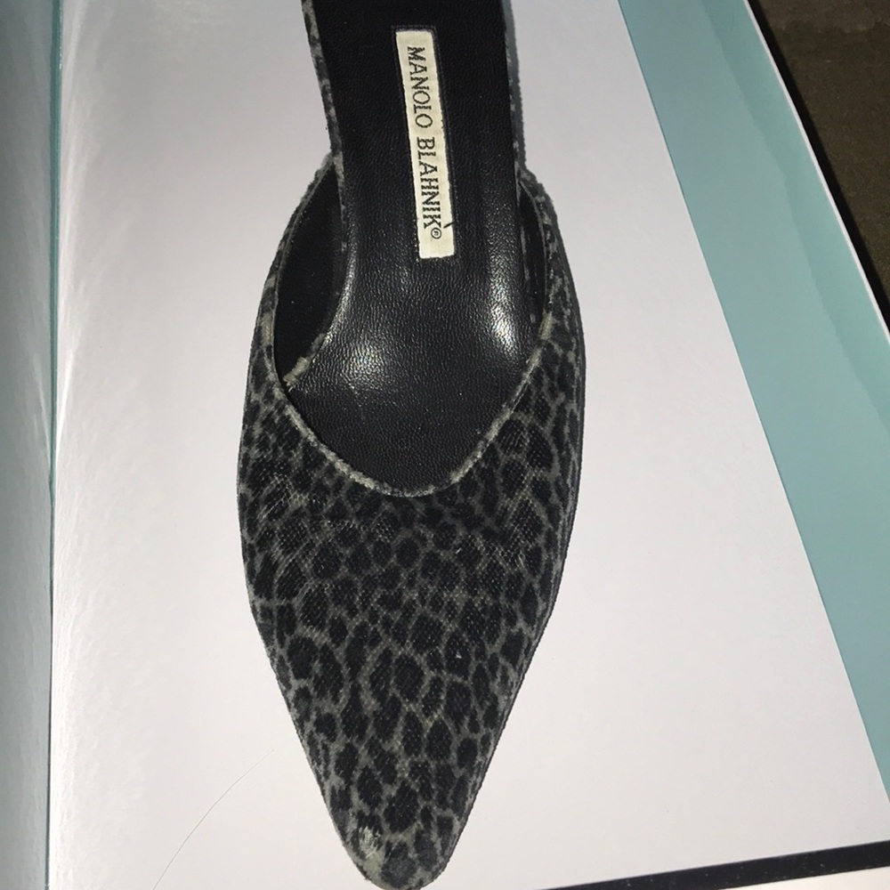 Shoes - Picture 4 of 4